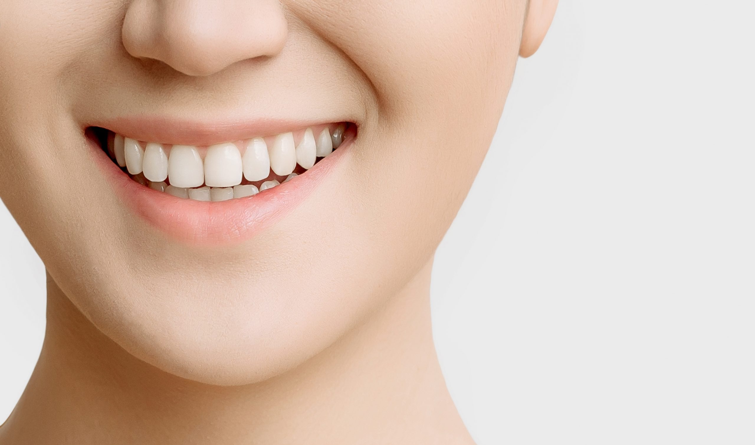 What To Do If You Crack Chip Or Break A Tooth - Radiance Dental